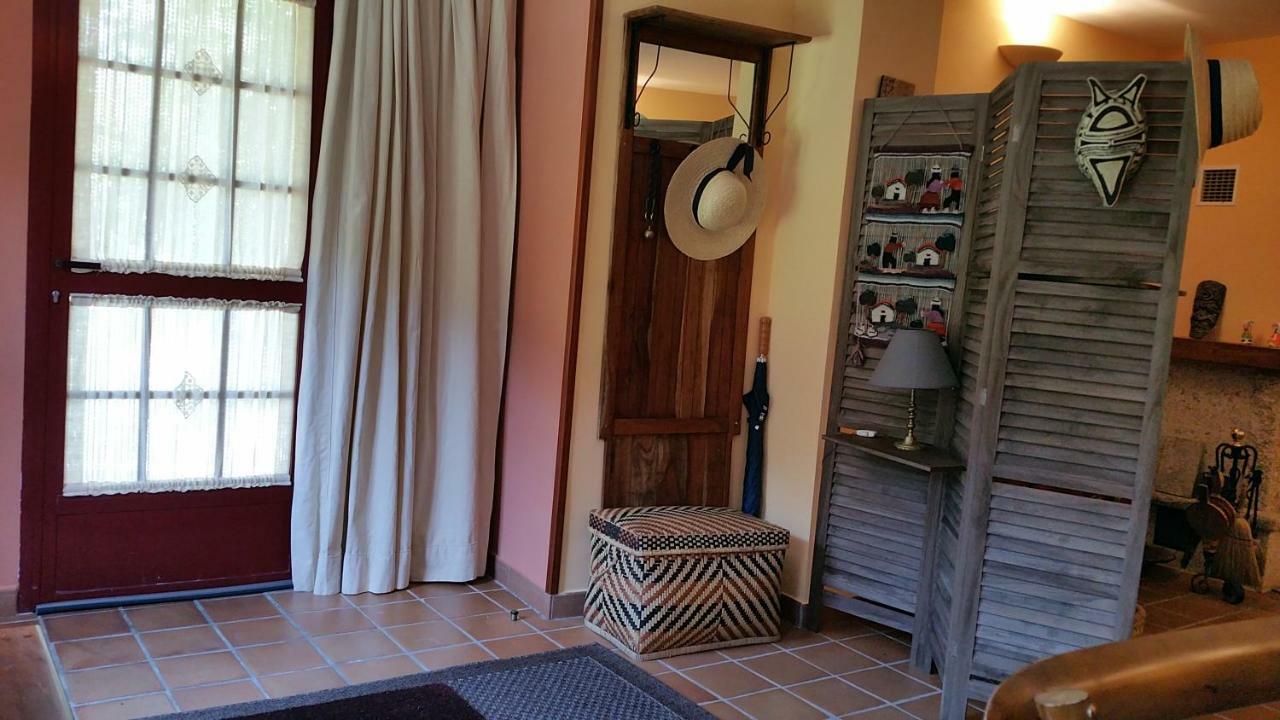 Nogueira De Ramuin A Casa Do Buxoヴィラ エクステリア 写真