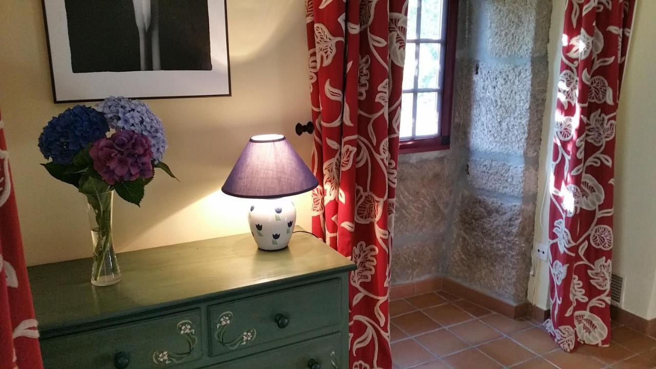 Nogueira De Ramuin A Casa Do Buxoヴィラ エクステリア 写真